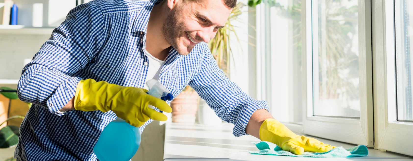 A Seasonal Cleaning Guide to Keep Your Home Fresh All Year